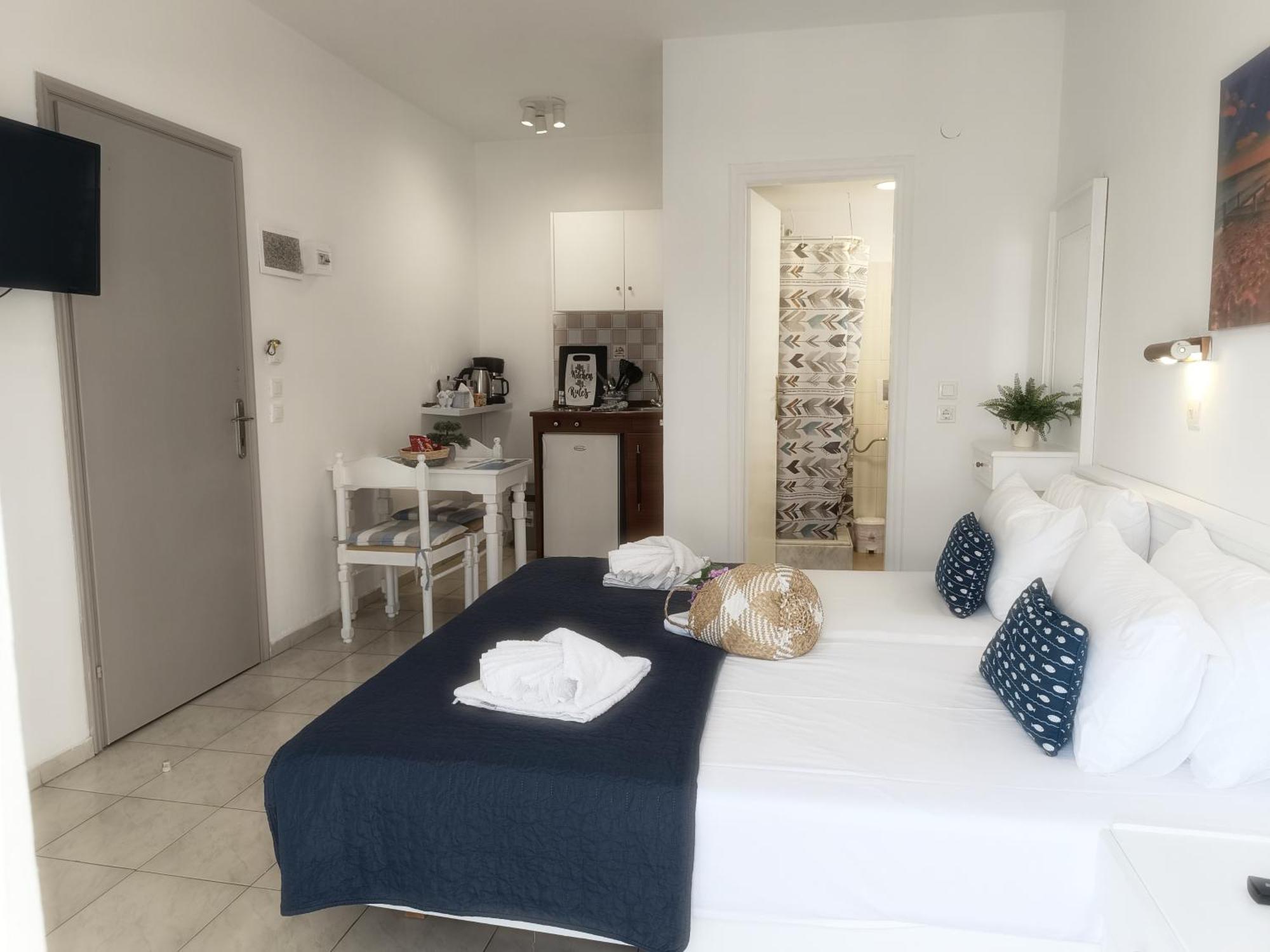 Nautilus City Studios & Apartments Rhodes City Szoba fotó